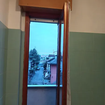 Lo